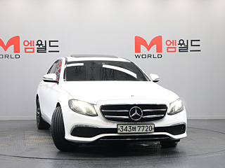 MERCEDES BENZ E-CLASS W213 2019