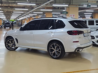 BMW X5 G05 2025