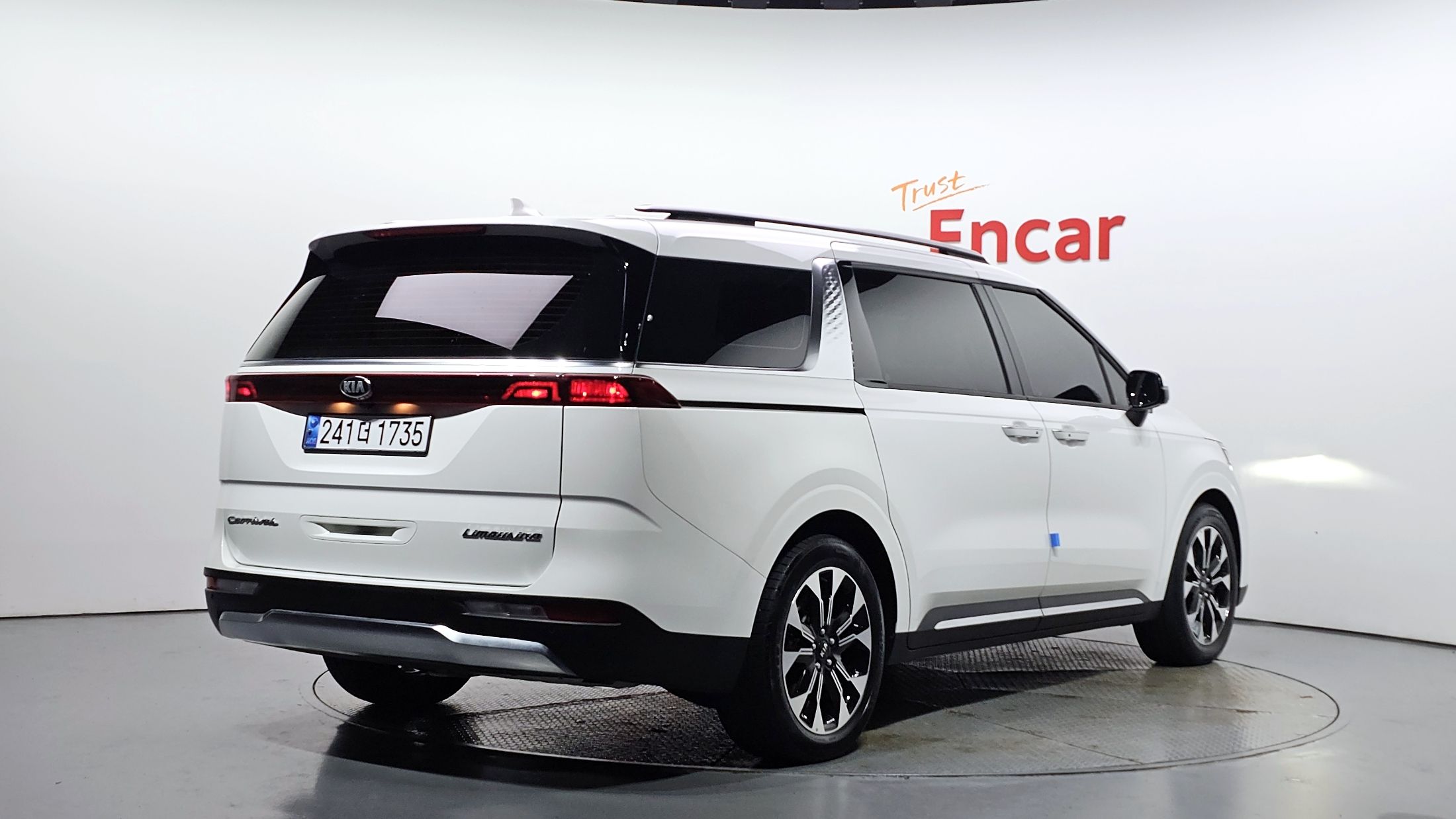 KIA CARNIVAL 2020