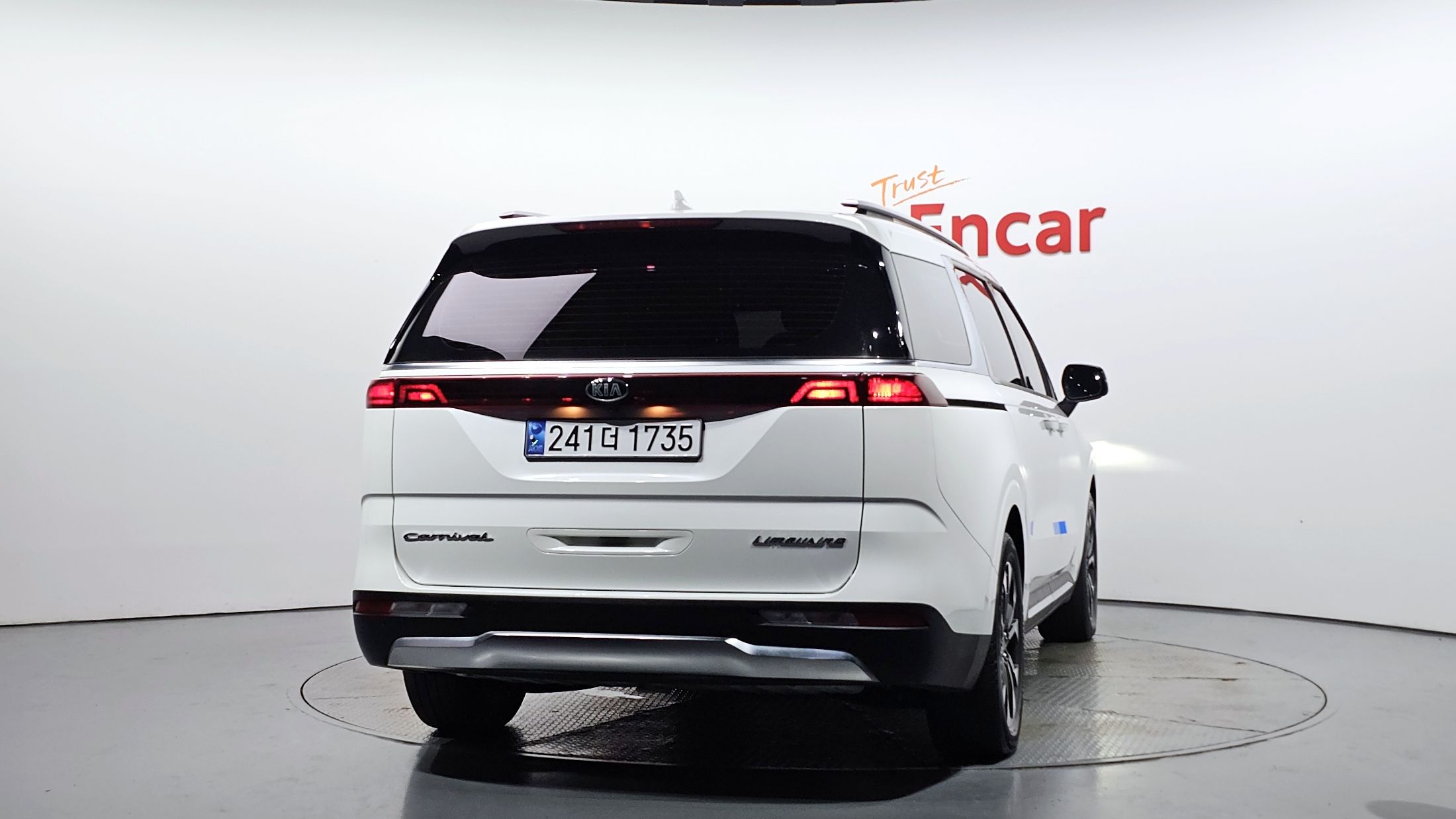 KIA CARNIVAL 2020