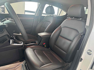 HYUNDAI AVANTE AD 2020