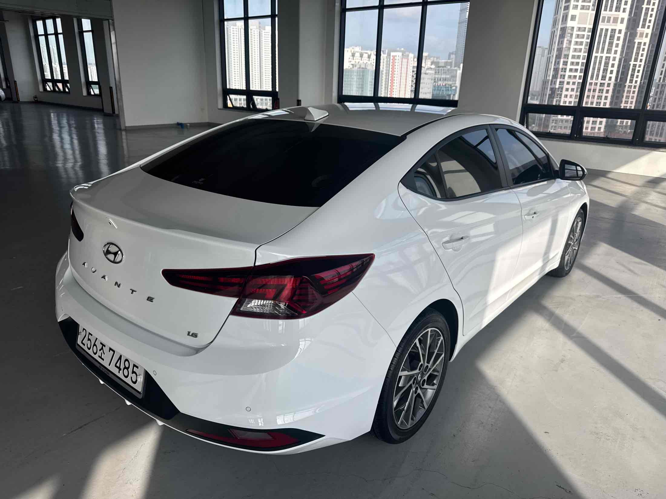 HYUNDAI AVANTE AD 2020