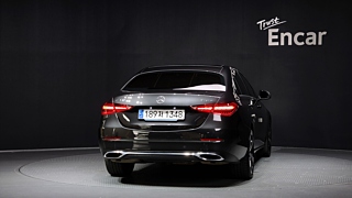 MERCEDES BENZ C-CLASS W206 2023