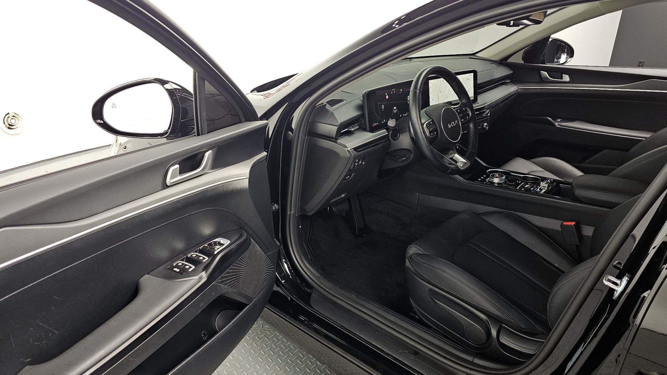 KIA K5 2025
