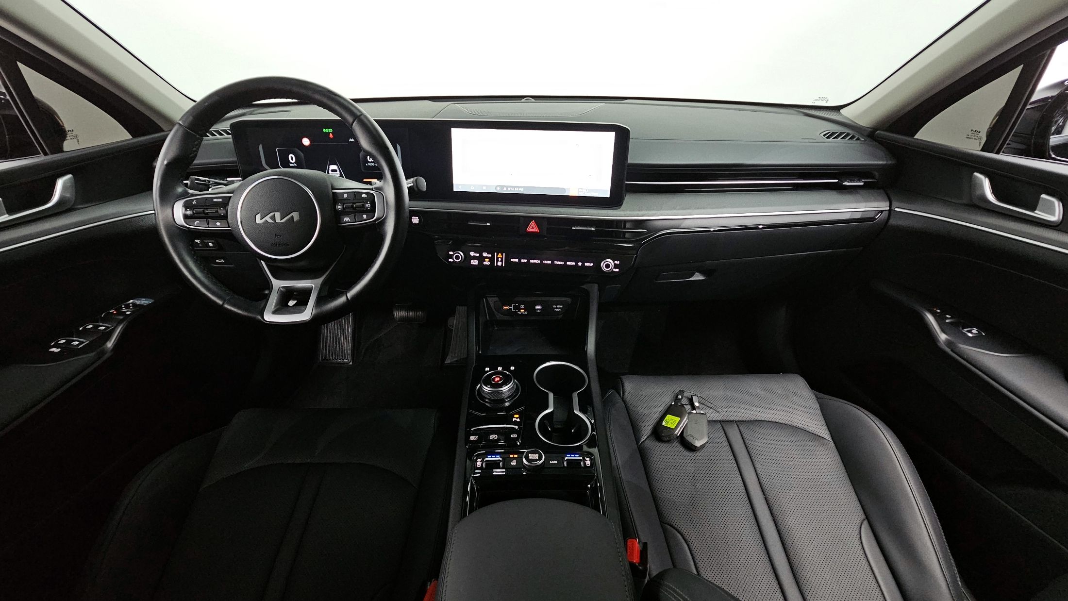 KIA K5 2025