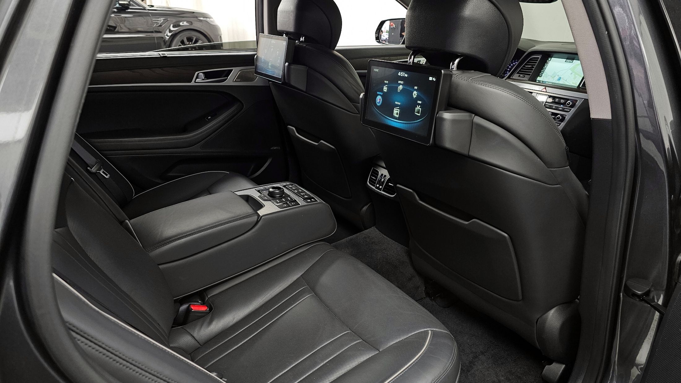GENESIS G80 2017