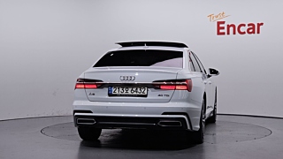 AUDI A6 C8 2022