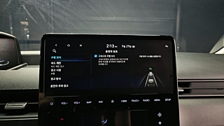 HYUNDAI STARIA 2025