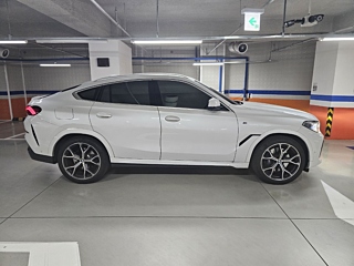 BMW X6 G06 2023