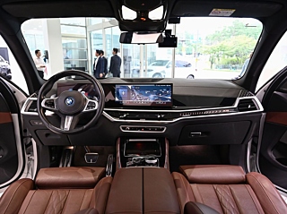 BMW X5 G05 2023