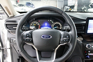 FORD EXPLORER 2020
