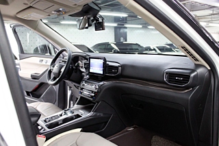 FORD EXPLORER 2020