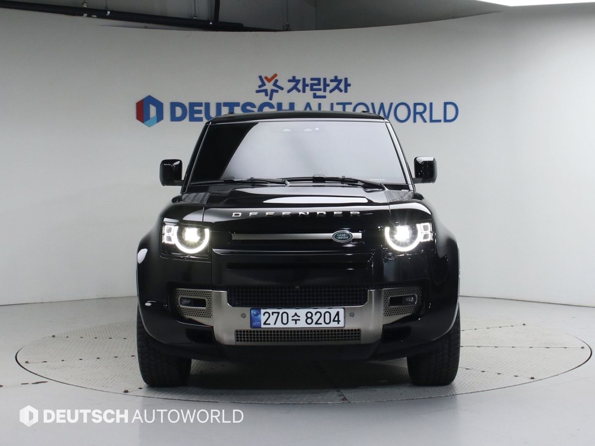 LAND ROVER DEFENDER L663 2024