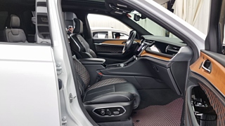 JEEP GRAND CHEROKEE WL 2023