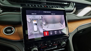 JEEP GRAND CHEROKEE WL 2023