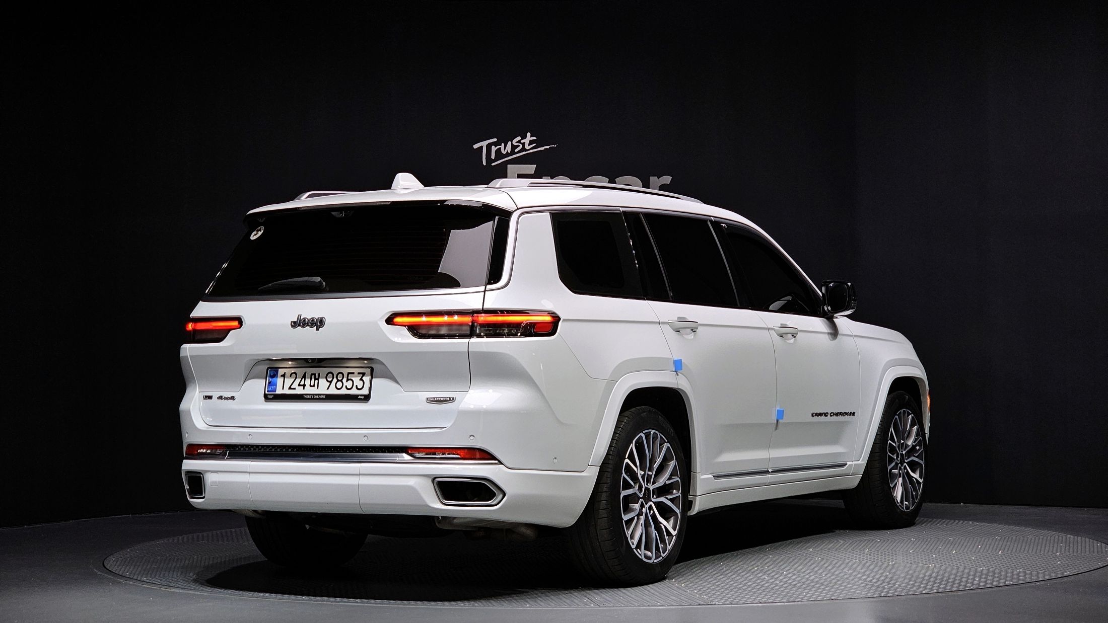 JEEP GRAND CHEROKEE WL 2023