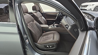 BMW 5-SERIES G30 2018