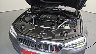 BMW 5-SERIES G30 2018