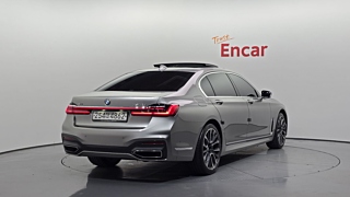 BMW 7-SERIES G11 2020