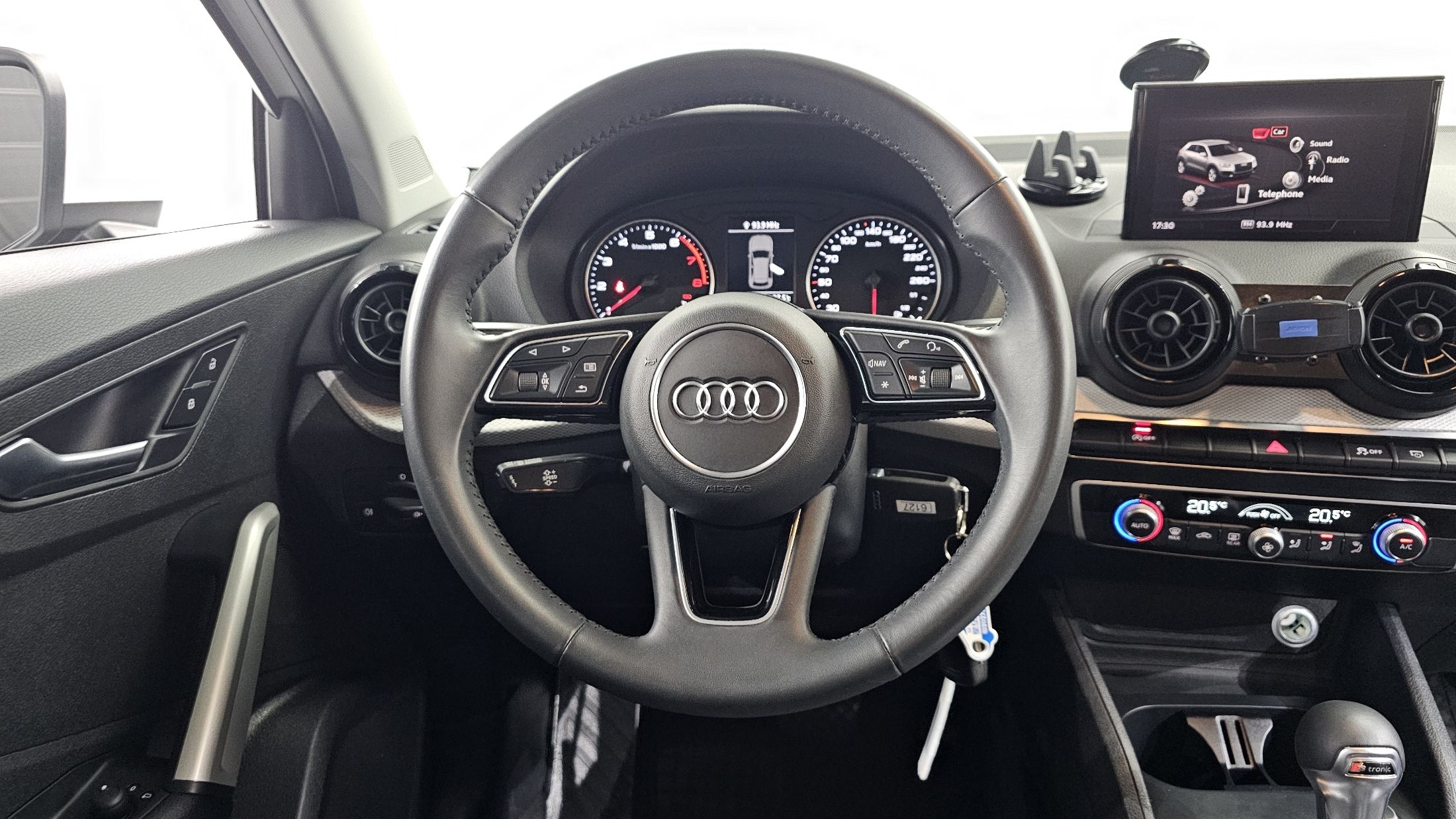 AUDI Q2 2018