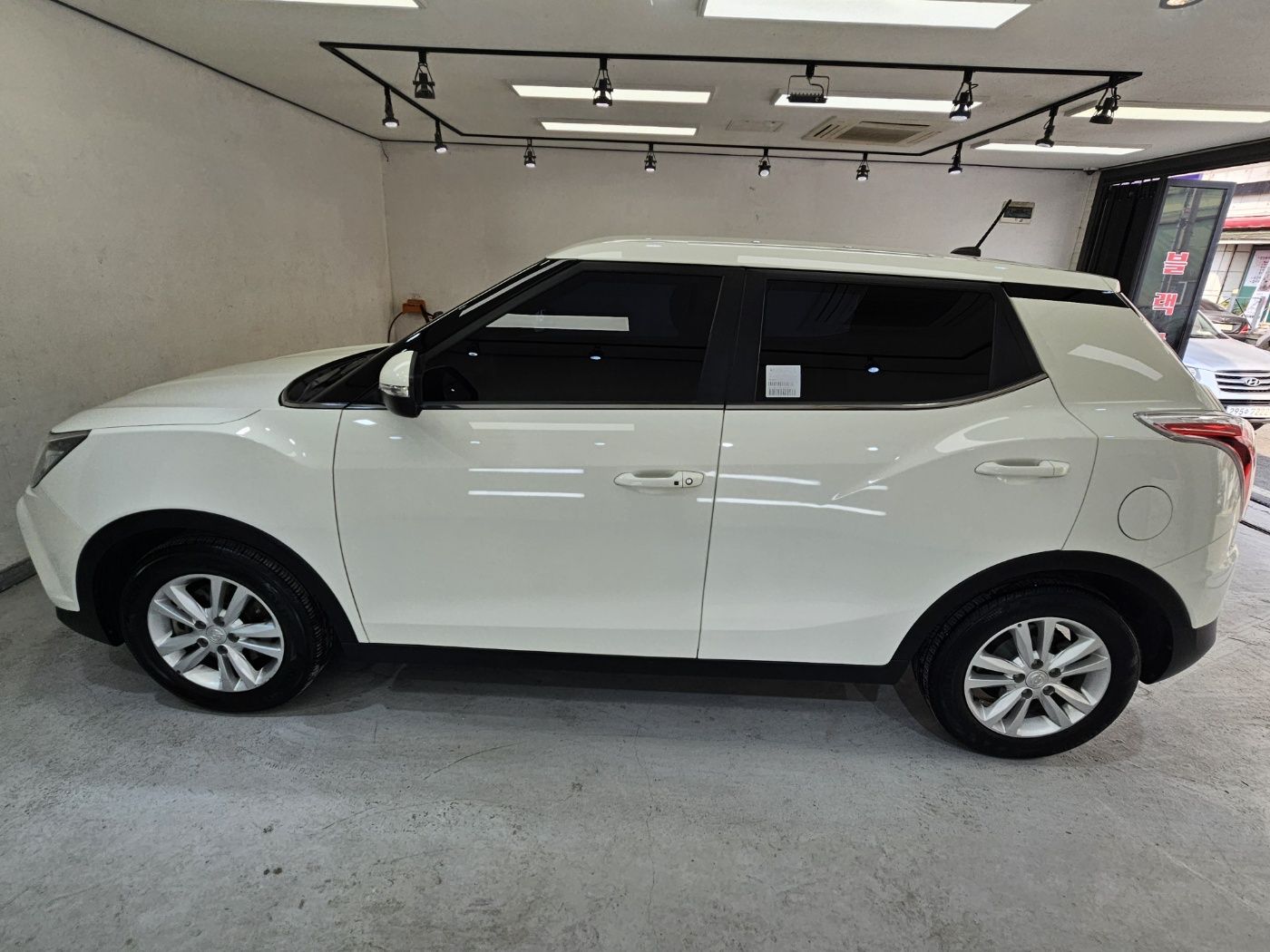 SSANGYONG TIVOLI ARMOR 2017