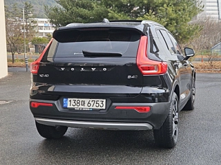 VOLVO XC40  B4 Insignia 2021