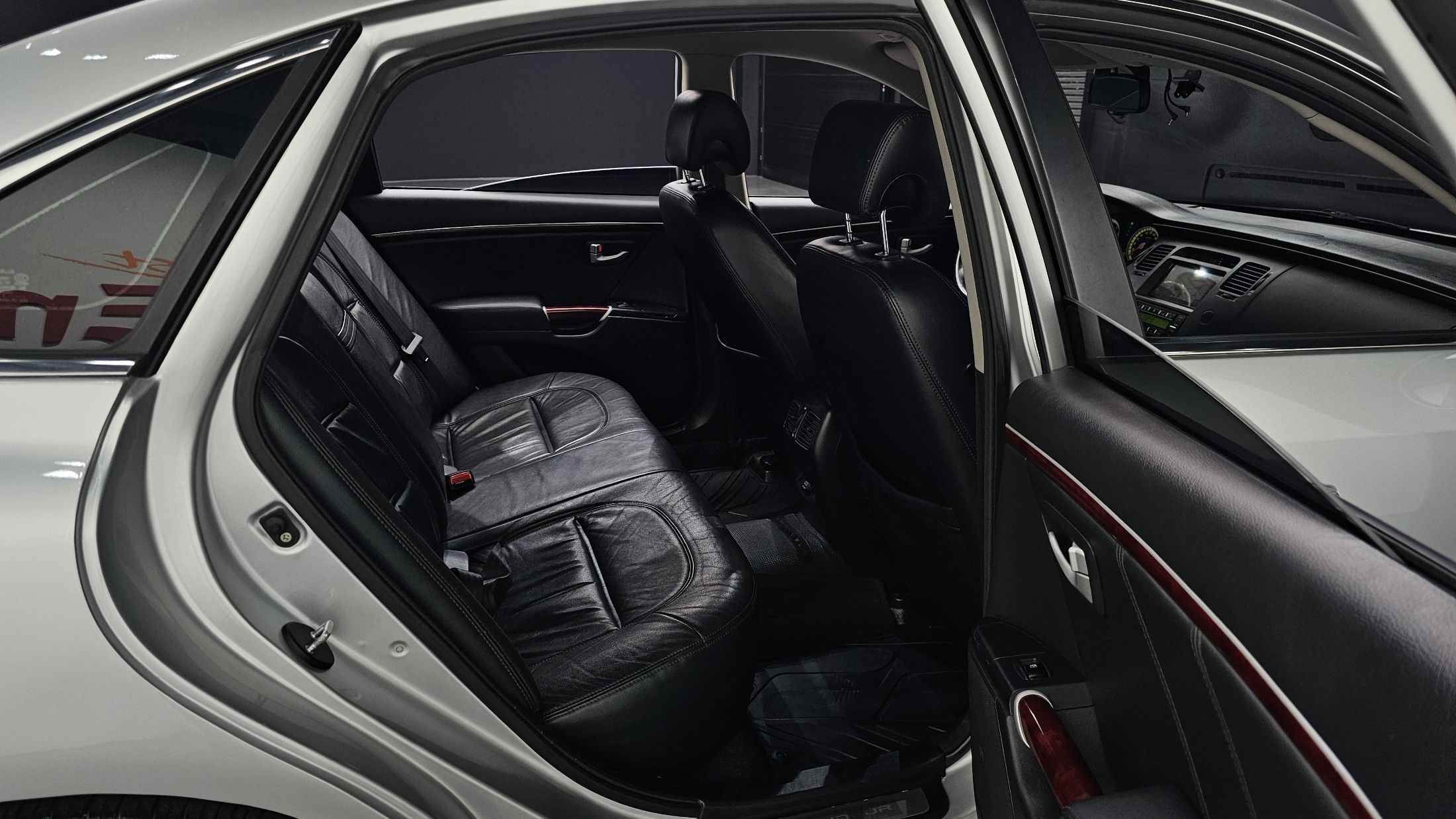 HYUNDAI GRANDEUR TG 2008