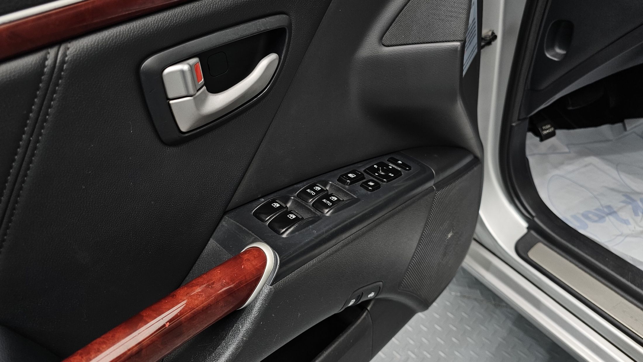 HYUNDAI GRANDEUR TG 2008