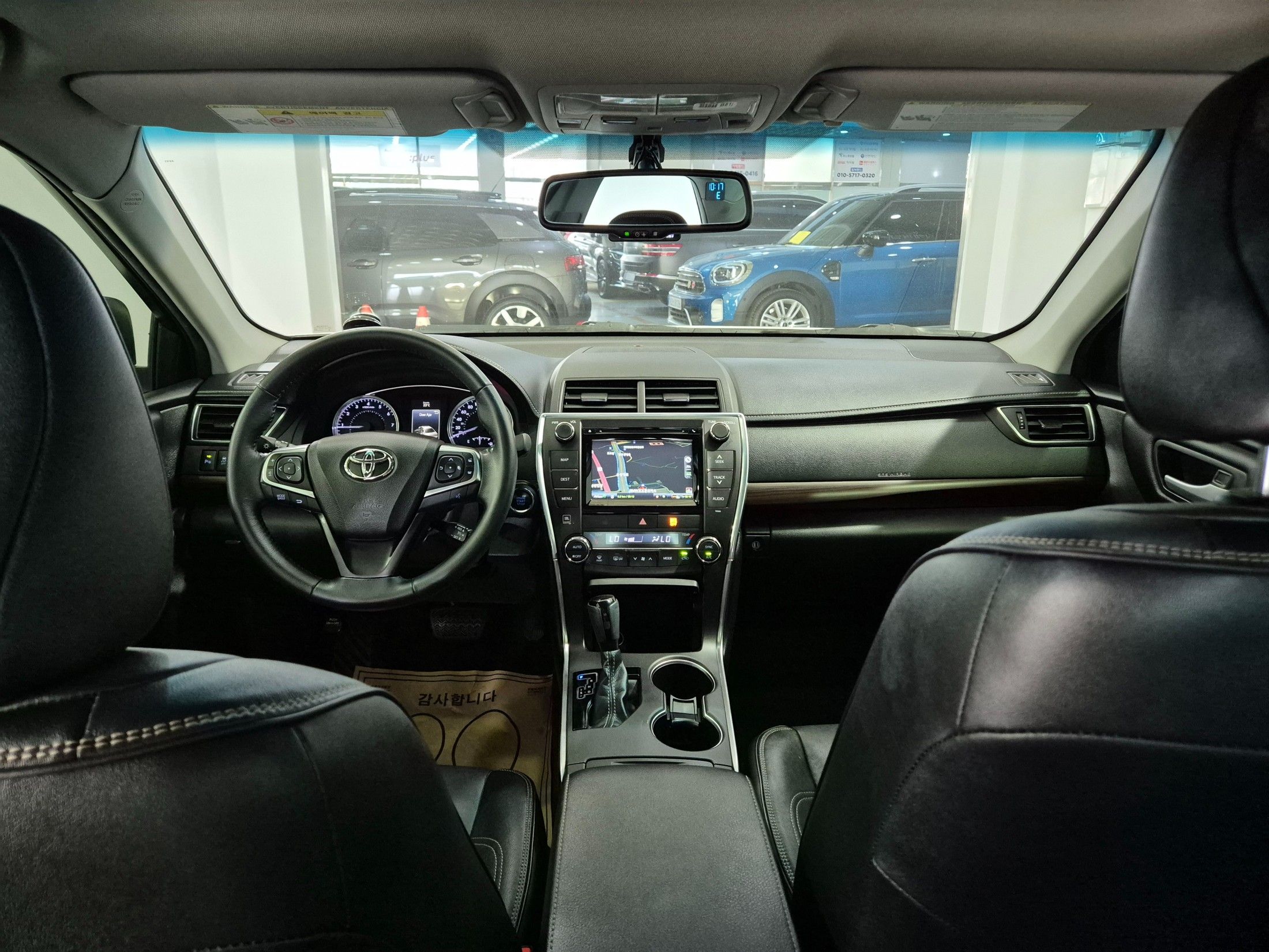 TOYOTA CAMRY 2016