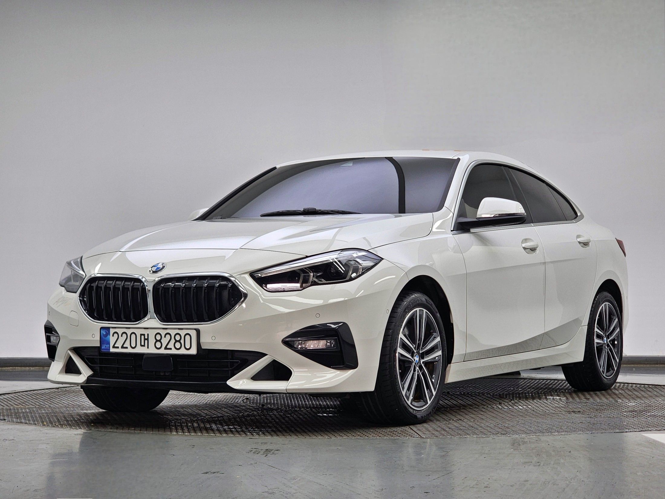 BMW 2-SERIES GRAN COUPE F44