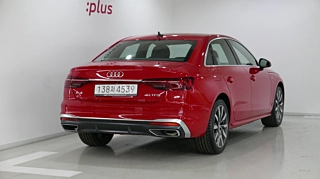 AUDI A4 B9 2023