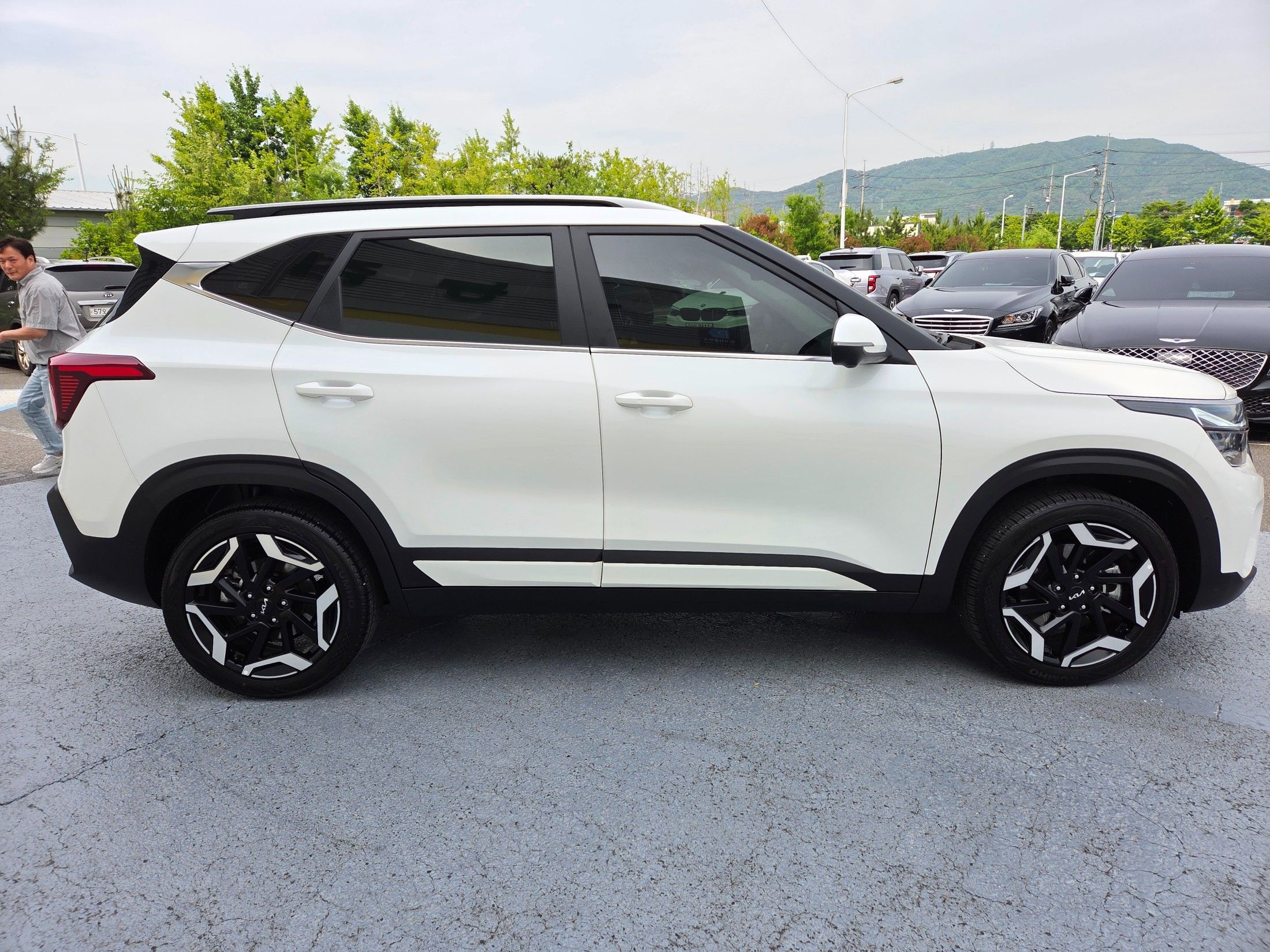 KIA SELTOS