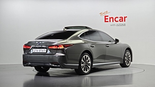 LEXUS LS500H 2018