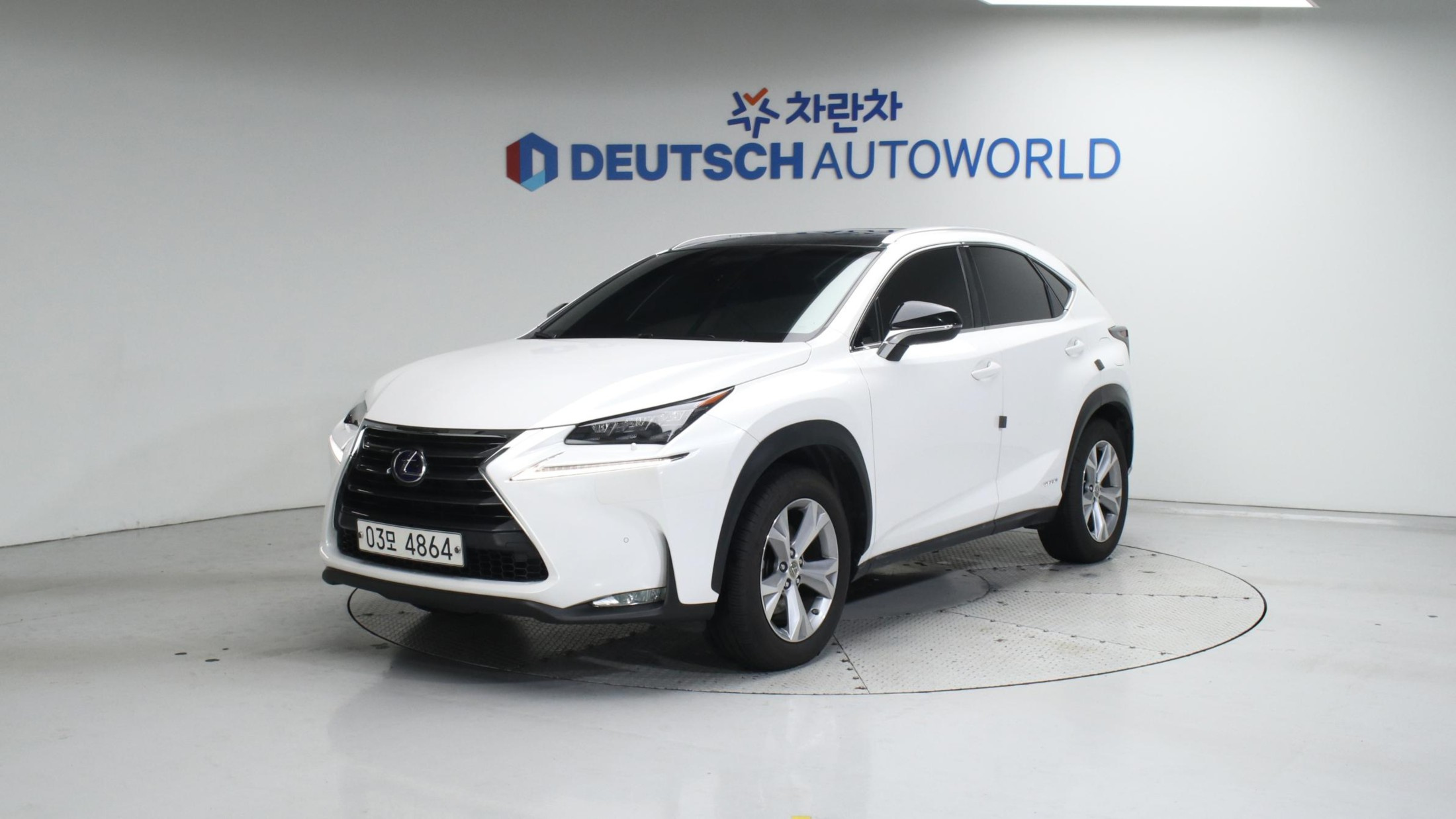 LEXUS NX300H