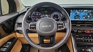 KIA CARNIVAL  4 GENERATION 9 Seater Prestige 2023