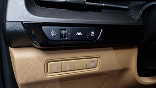 KIA CARNIVAL  4 GENERATION 9 Seater Prestige 2023