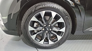 KIA CARNIVAL  4 GENERATION 9 Seater Prestige 2023