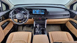 KIA CARNIVAL  4 GENERATION 9 Seater Prestige 2023