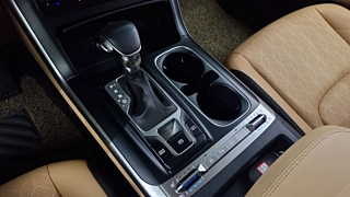 KIA CARNIVAL  4 GENERATION 9 Seater Prestige 2023