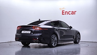 KIA STINGER 2017