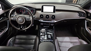 KIA STINGER 2017