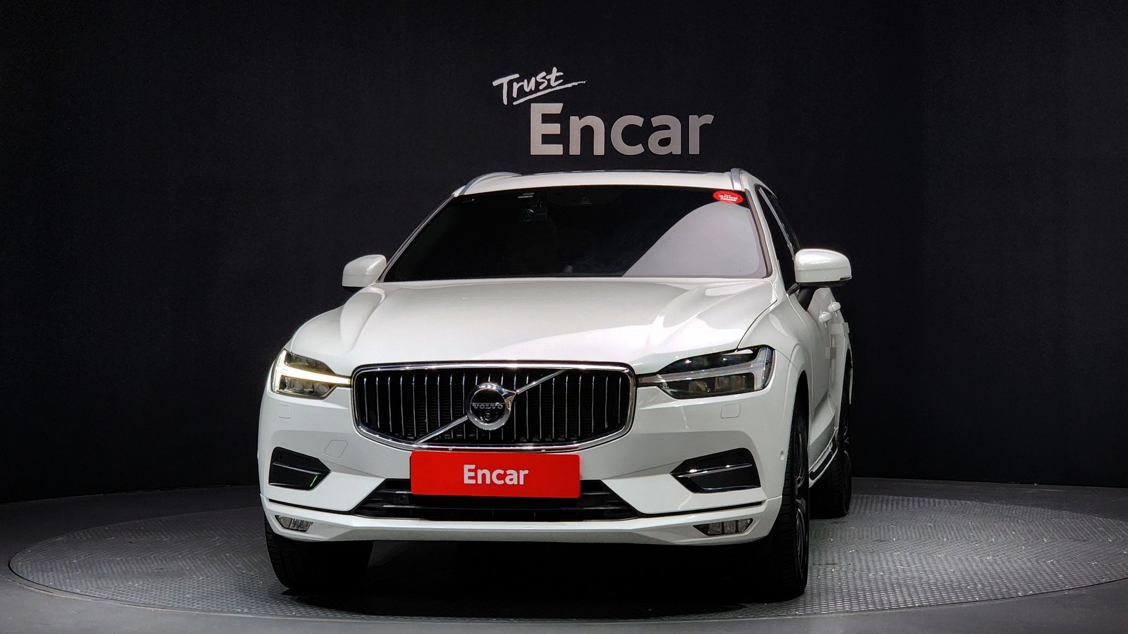 VOLVO XC60 2021