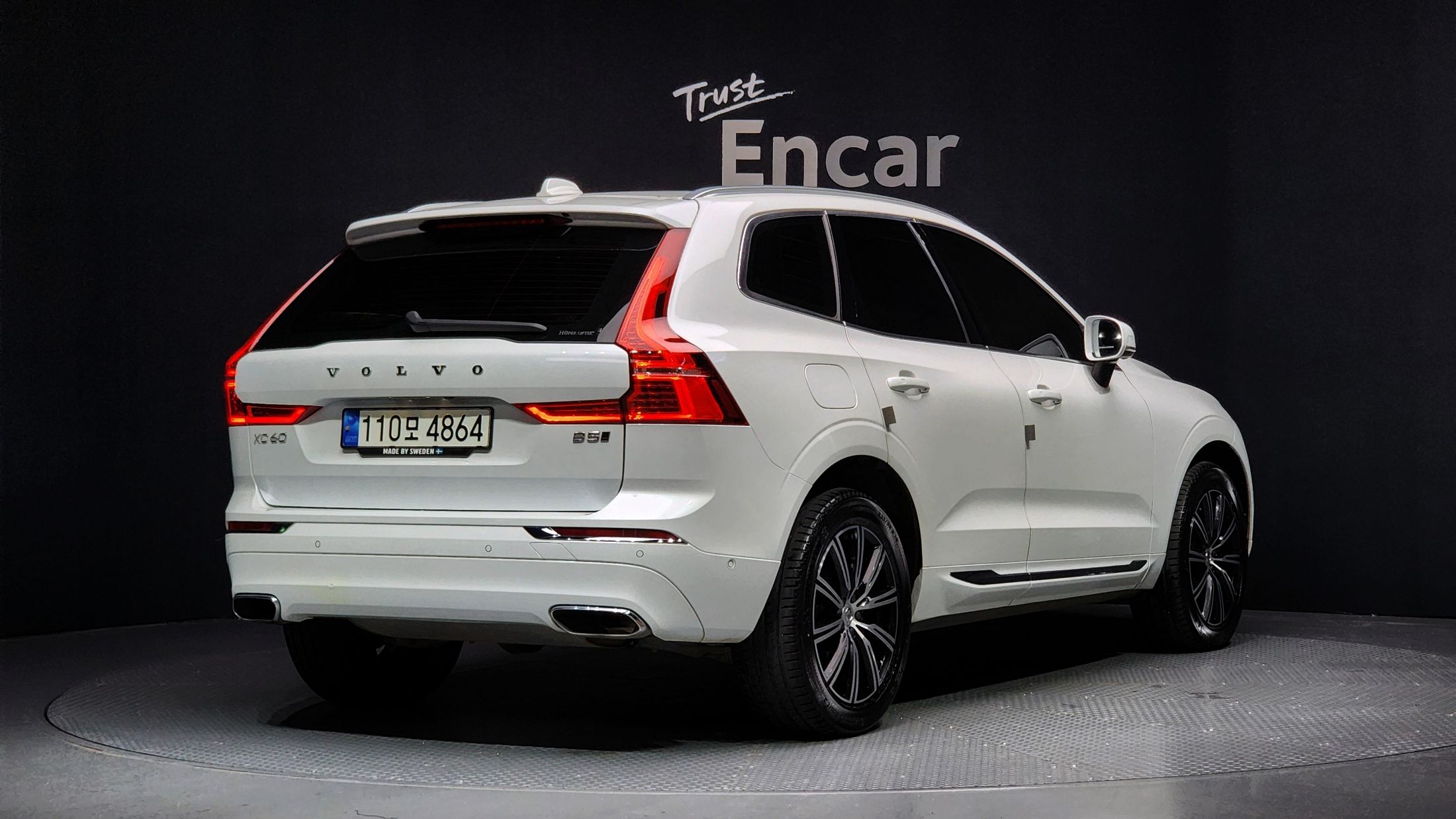 VOLVO XC60 2021