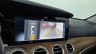 MERCEDES BENZ E-CLASS W213 2017