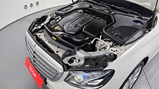 MERCEDES BENZ E-CLASS W213 2017