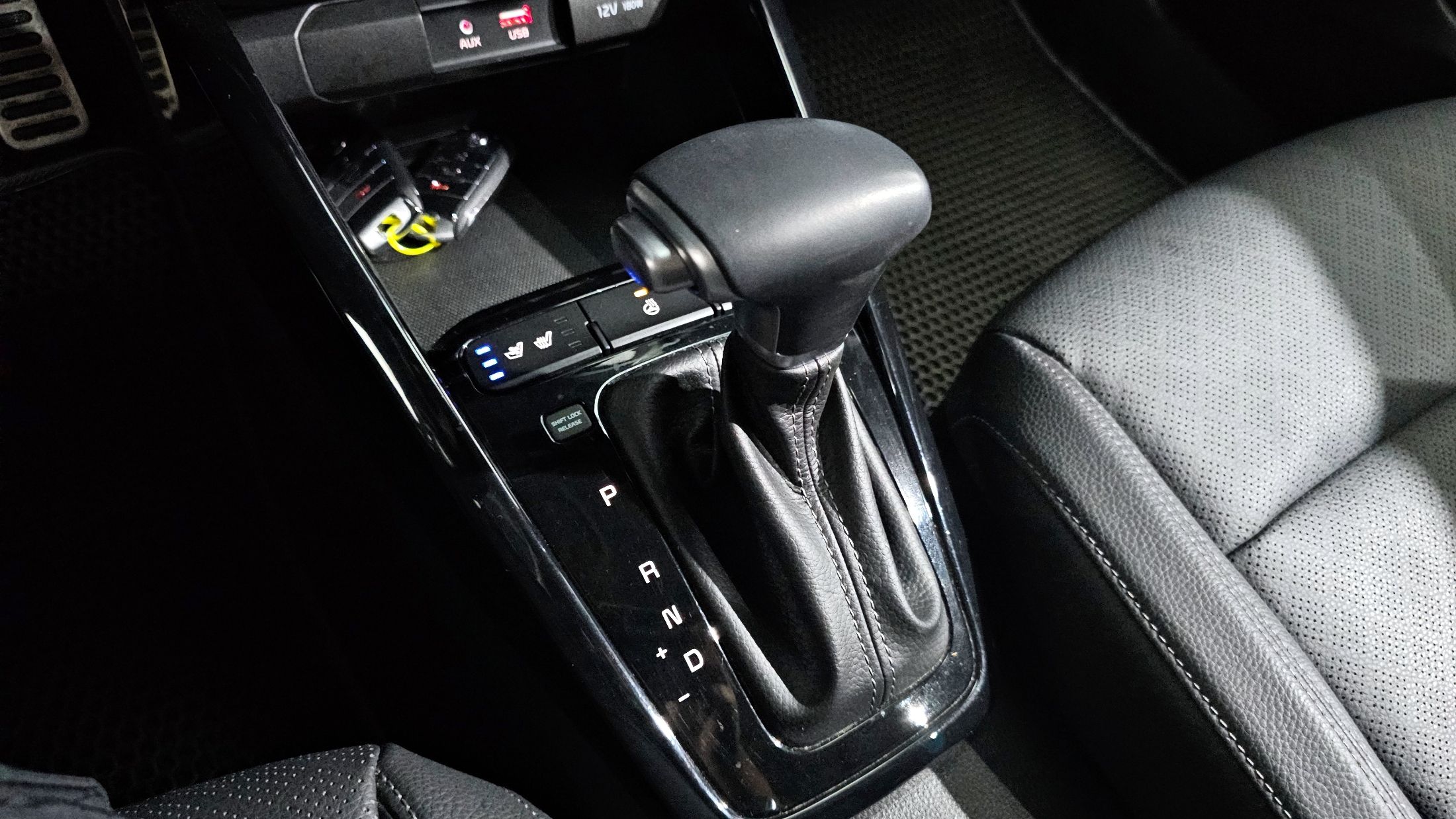 KIA STONIC