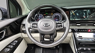 KIA CARNIVAL 2021