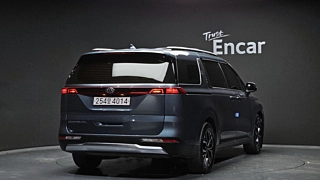 KIA CARNIVAL 2021