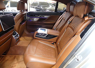 BMW 7-SERIES G11 2022