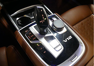 BMW 7-SERIES G11 2022